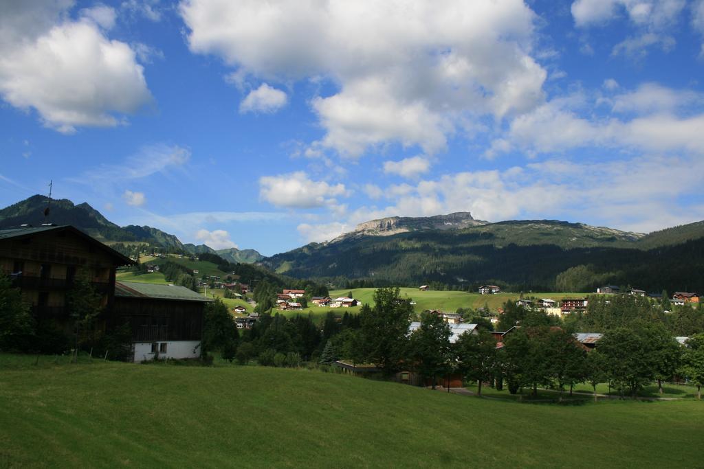 Hotel Alpensonne Riezlern Exterior foto